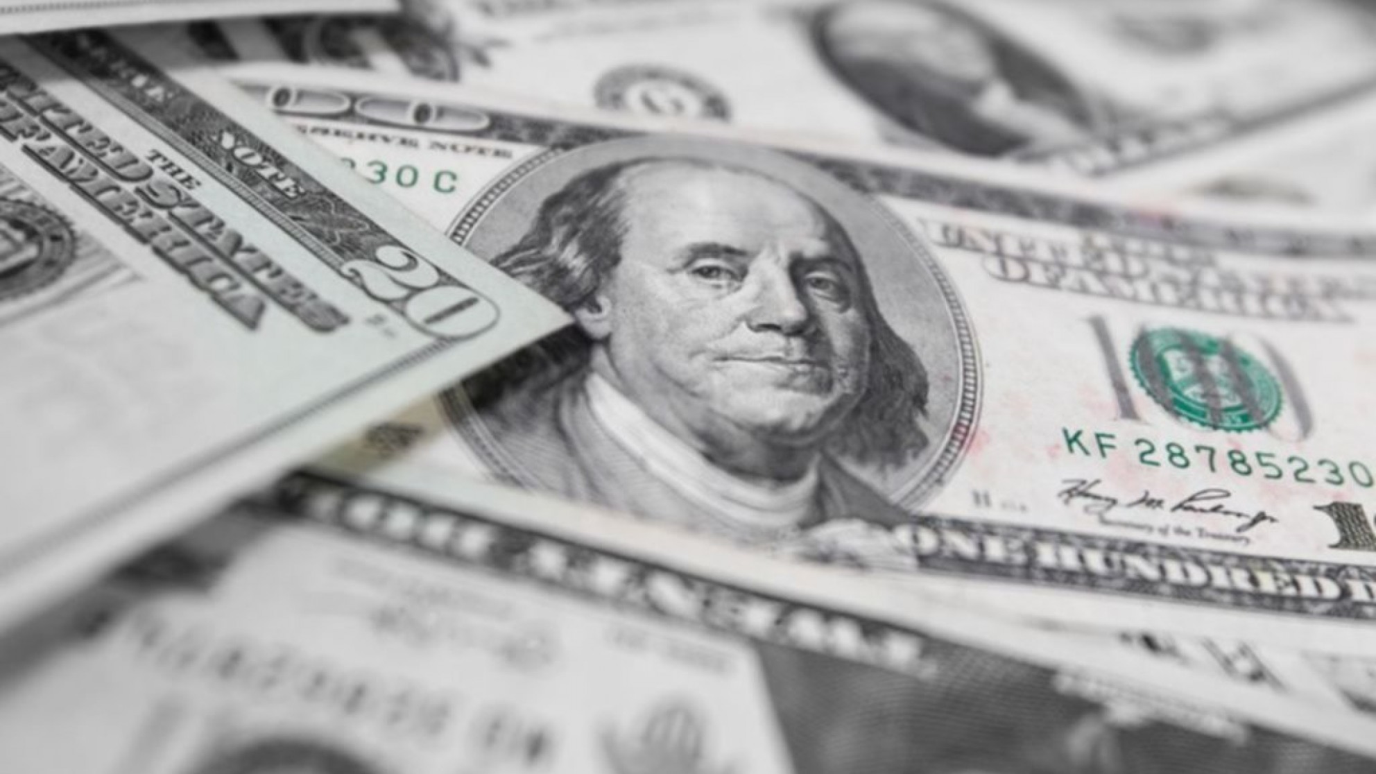 AFIP habilitó la página web para solicitar la devolución del 35% en la compra de dólares